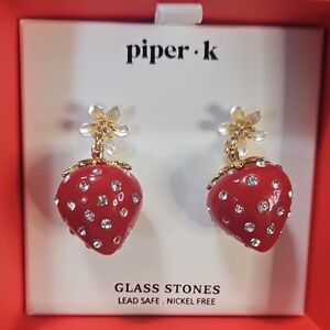 Piper‎ K Red Strawberry Dangle Drop Fruit Earrings Red  and Gold NEW